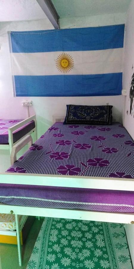 Zigzag Homestay Агра Екстер'єр фото