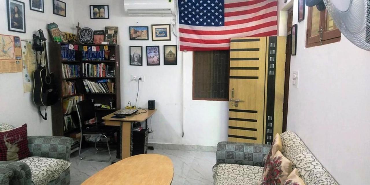 Zigzag Homestay Агра Екстер'єр фото