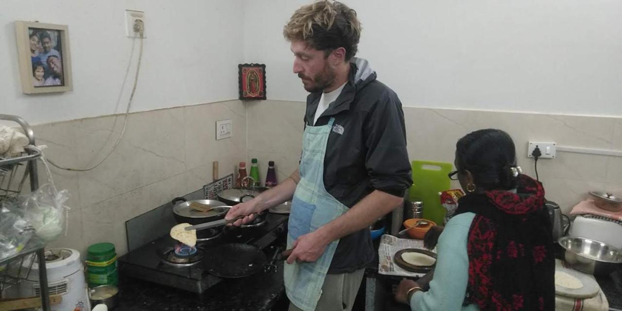 Zigzag Homestay Агра Екстер'єр фото